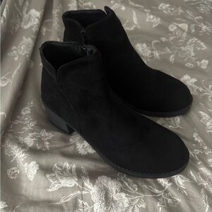 Chic Black Ankle Booties for Women